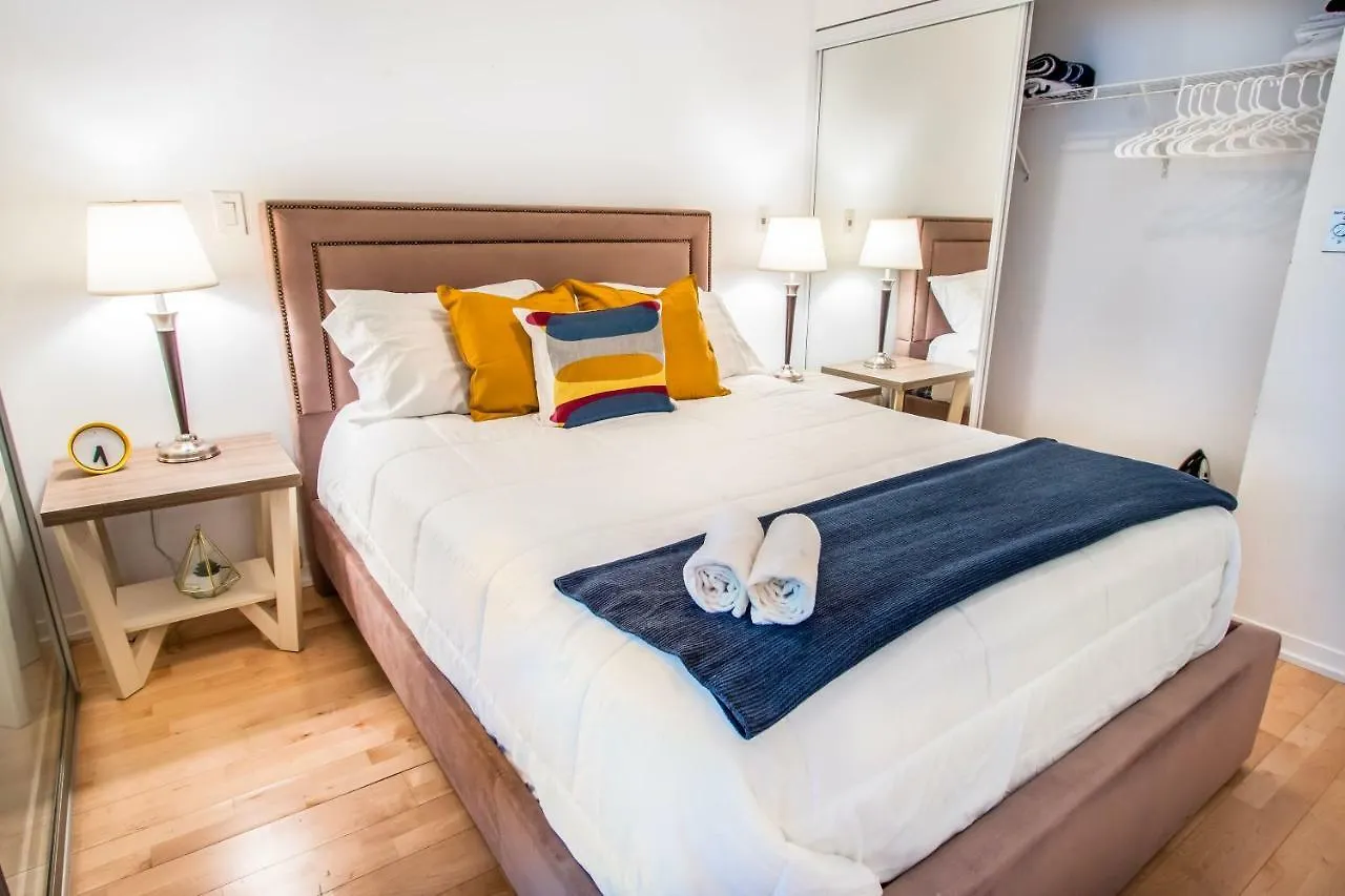 Micasa Suites - Stylish Condo In Maple Leaf Square Toronto