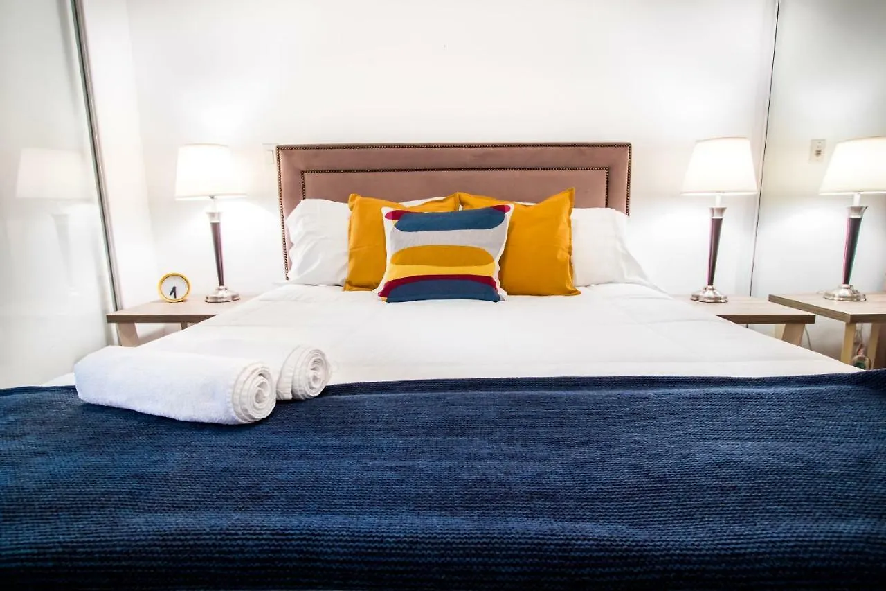 Micasa Suites - Stylish Condo In Maple Leaf Square Toronto